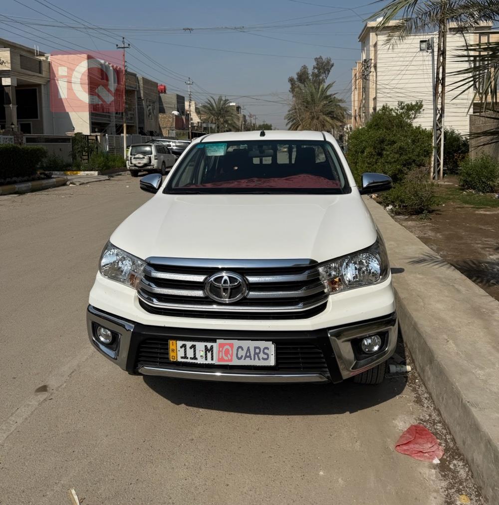 تويوتا هايلوكس